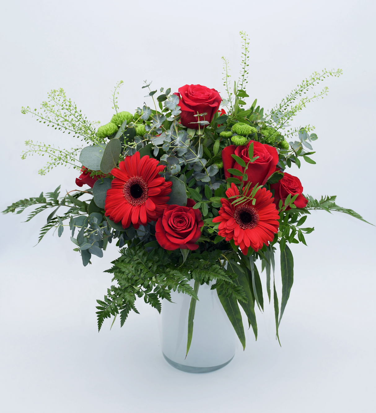 Ramo Gerbera Pasión: Rosas Rojas, Gerberas y Crisantemos